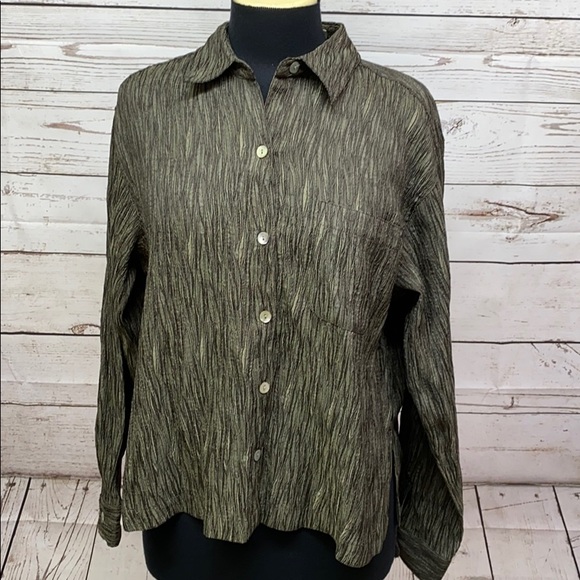 Chico’s Textured Blouse - Picture 4 of 4